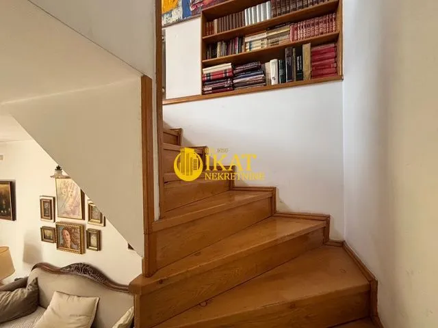 Prodaja, stan, 108m², Stari Grad, Beograd
