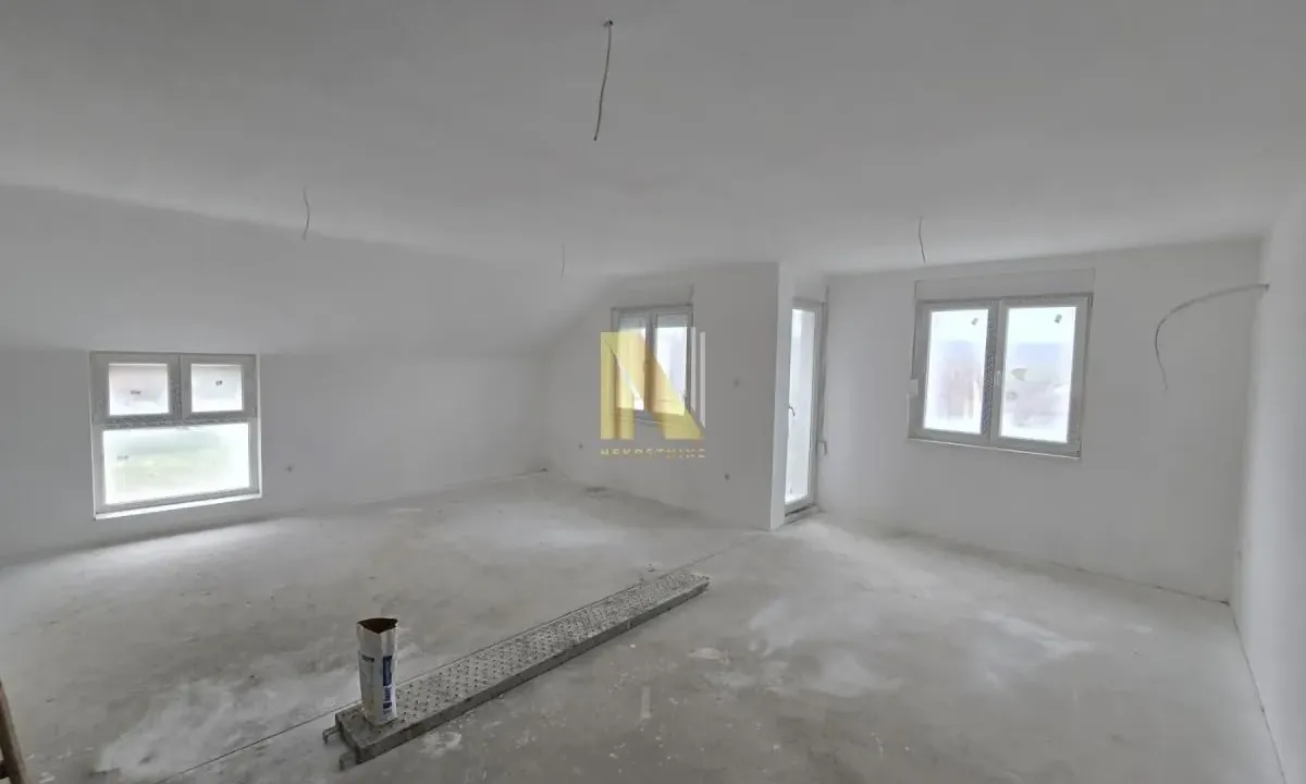 Sale, four bedroom apartment, 101m², Veternik, Novi Sad Sve Podlokacije