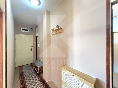 Rent, two bedroom apartment, 65m², Pejton, Podgorica - image 10