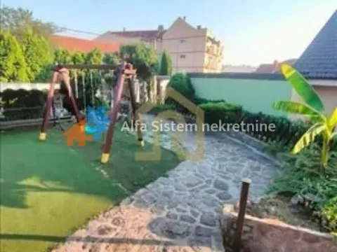 Izdavanje, kuća, 300m², Brace Jerković, Voždovac Sve Podlokacije - image 17