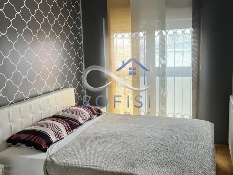 Izdavanje, trosoban stan, 64m², Centar, Novi Sad - image 13