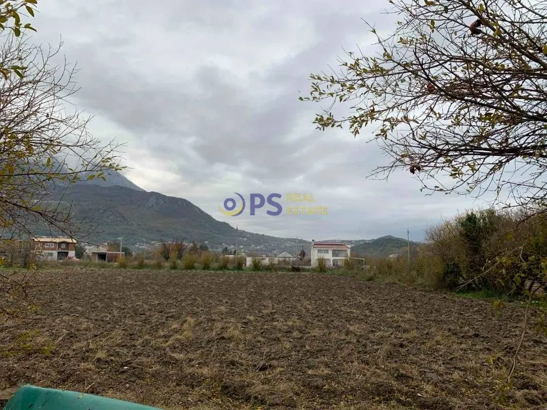 Prodaja, plac, 890m², Bar, Crna Gora