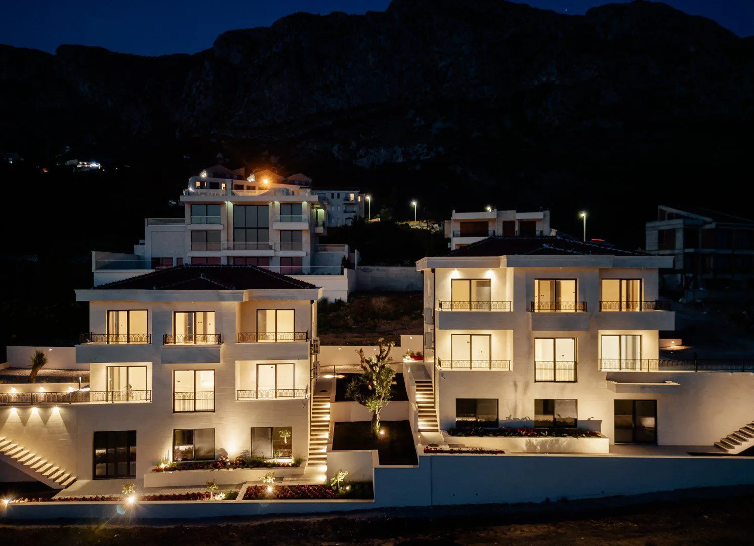 Sale, house, 318m², Reževići, Budva