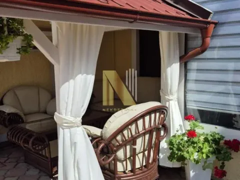 Sale, house, 150m², Gat, Subotica - image 2