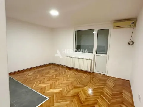 Sale, two bedroom apartment, 51m², Zemun Sve Podlokacije, Beograd - image 1