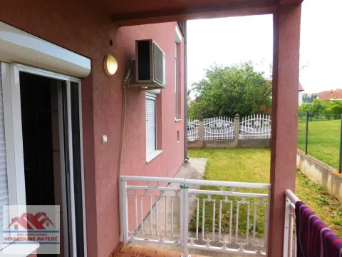 Sale, house, 264m², Korićani, Kragujevac - image 23