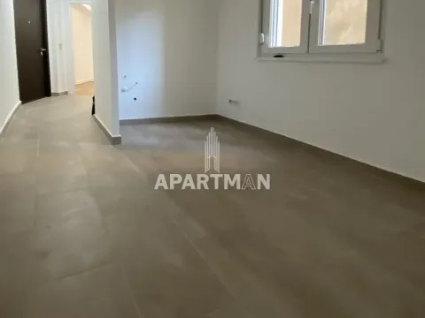 Sale, two bedroom apartment, 45m², Crveni Krst, Beograd - image 5