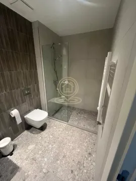 Izdavanje, trosoban stan, 80m², Savski Venac, Beograd - image 10