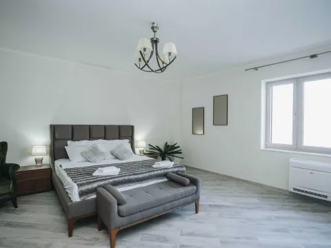 Prodaja, kuća, 314m², Tivat, Crna Gora - image 5