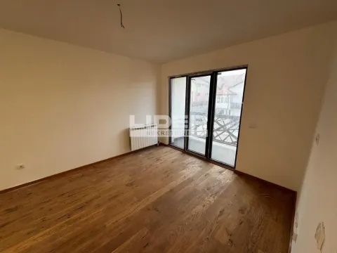 Prodaja, jednosoban stan, 48m², Centar, Zlatibor - image 10