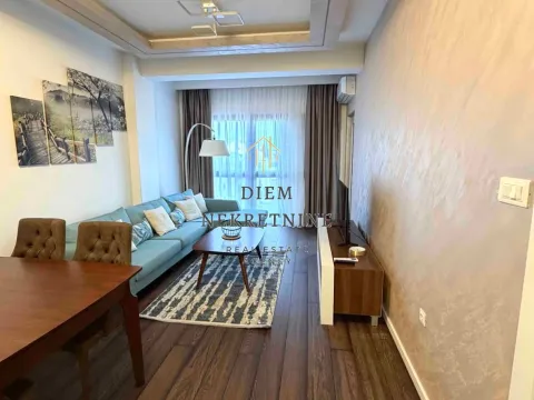 Rent, one bedroom apartment, 50m², Podgorica, Crna Gora - image 9