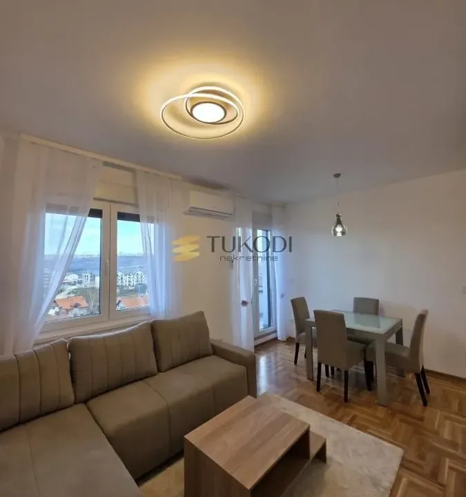 Izdavanje, trosoban stan, 52m², Cvetanova Ćuprija, Zvezdara Sve Podlokacije