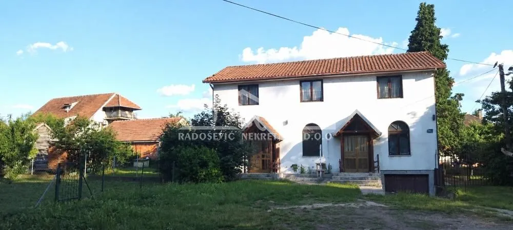 Prodaja, kuća, 366m², Obrenovac, Beograd