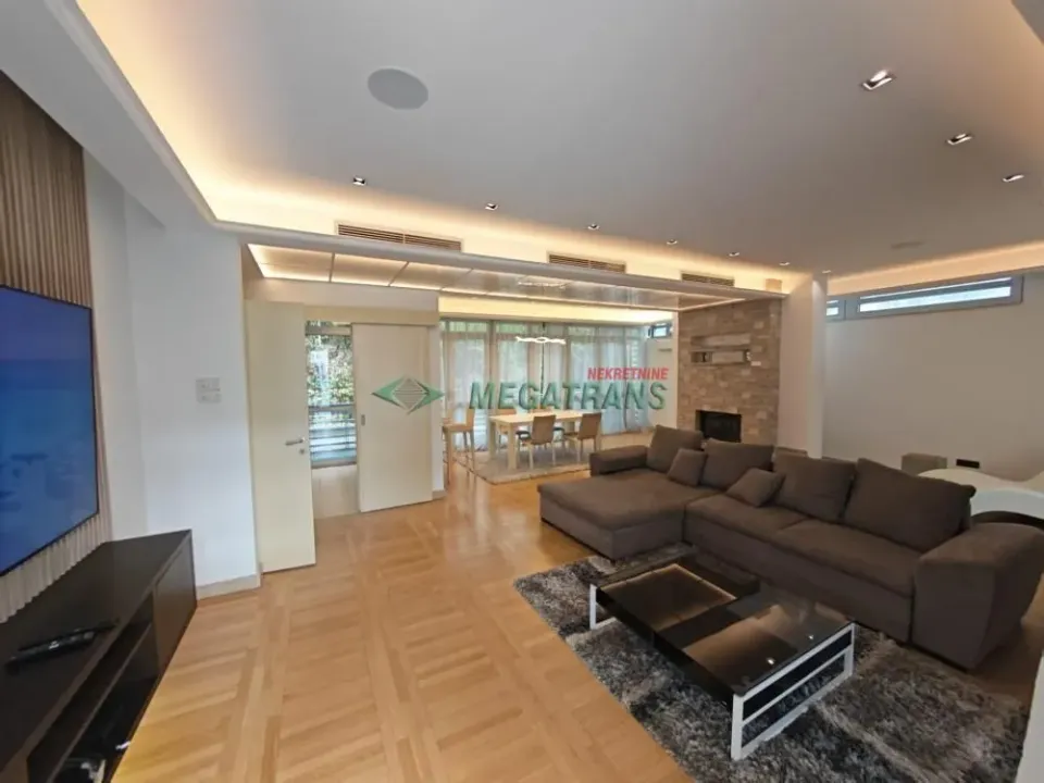 Rent, three bedroom apartment, 148m², Savski Venac, Beograd