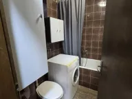 Izdavanje, trosoban stan, 80m², Centar, Novi Sad - image 13