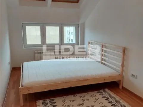 Prodaja, trosoban stan, 58m², Stari Grad, Beograd - image 2