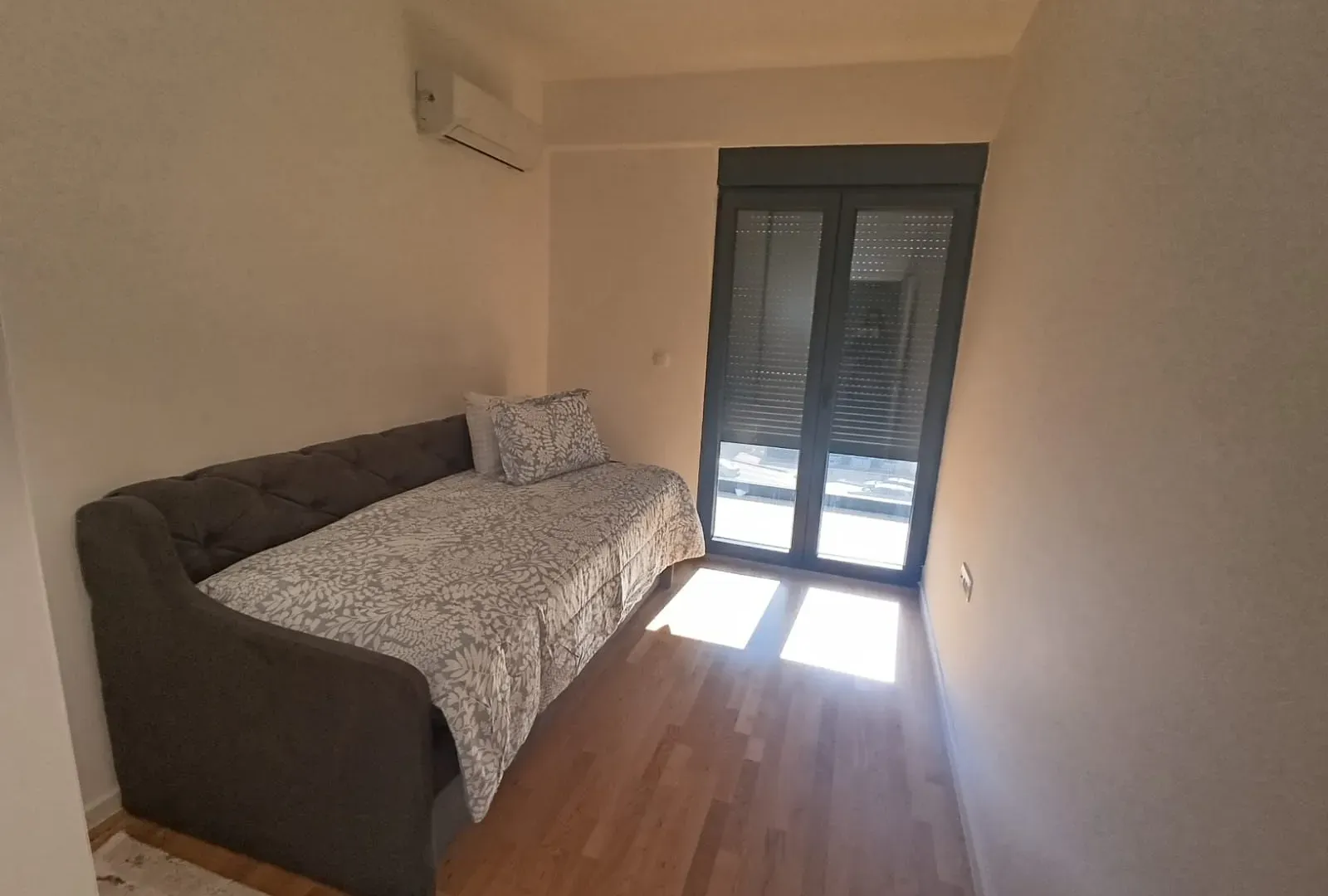Rent, two bedroom apartment, 64m², Stari Aerodrom, Podgorica