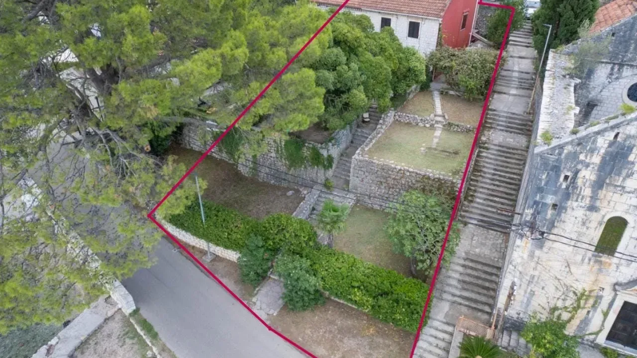 Prodaja, kuća, 180m², Dobrota, Kotor