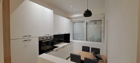 Rent, two bedroom apartment, 70m², Centar, Podgorica - image 5
