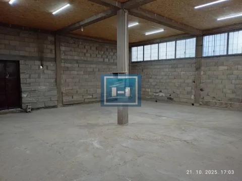 Rent, office space, 200m², Paraćin, Srbija - image 21