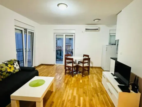 Rent, apartment, 70m², Budva, Crna Gora - image 9