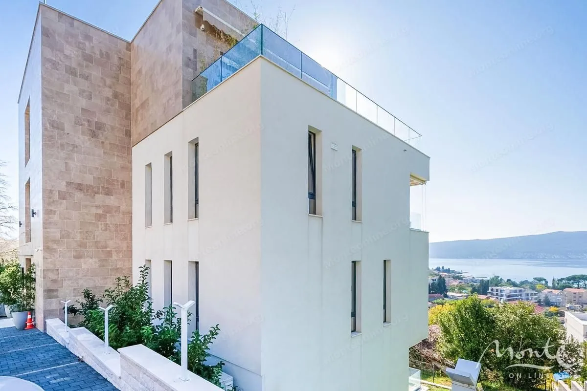 Sale, two bedroom apartment, 100m², Donja Lastva, Tivat