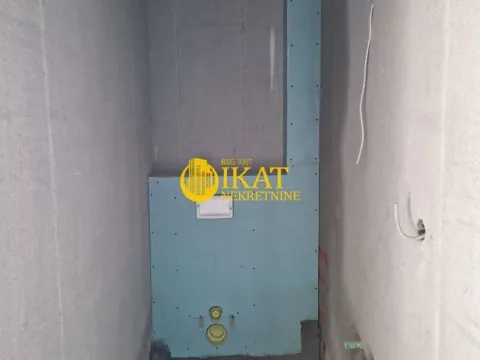 Prodaja, trosoban stan, 69m², Banovo Brdo, Beograd - image 4