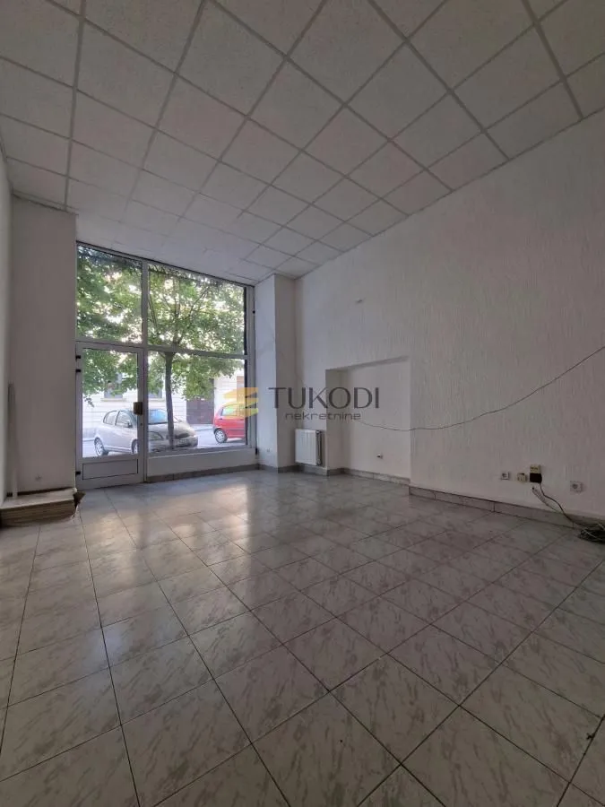 Sale, office space, 176m², Kosančićev Venac, Beograd