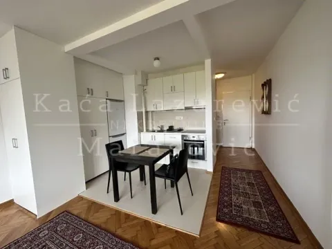 Rent, one bedroom apartment, 33m², Novi Beograd Blok 1 Fontana, Novi Beograd Sve Podlokacije - image 13