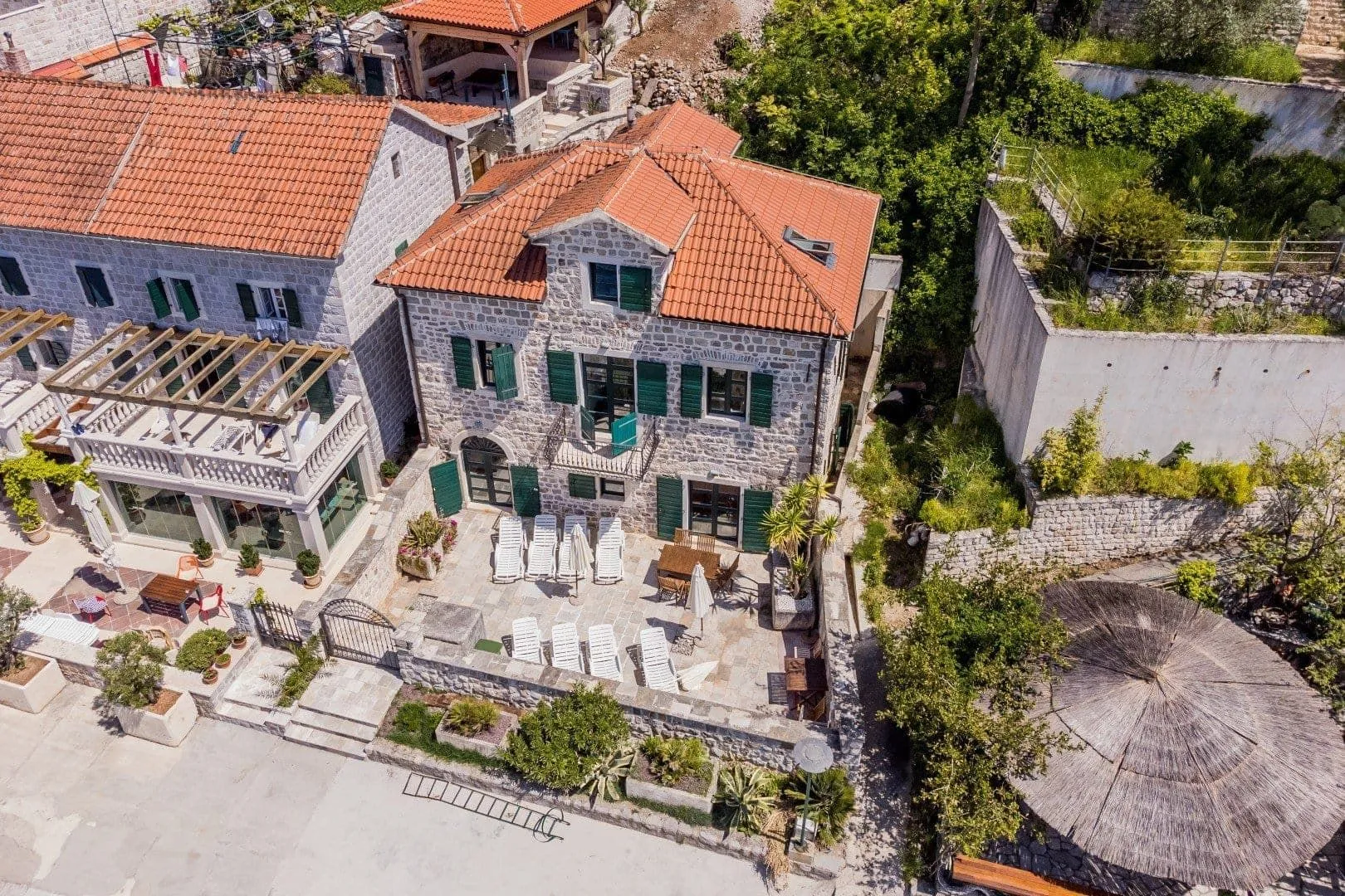 Prodaja, kuća, 220m², Rose, Herceg Novi