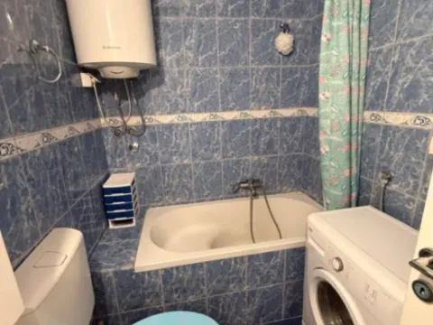 Prodaja, dvosoban stan, 60m², Dobrota, Kotor - image 10