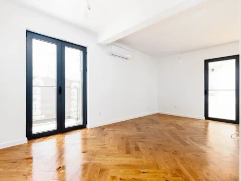 Prodaja, dvosoban stan, 66m², Kava, Tivat - image 5