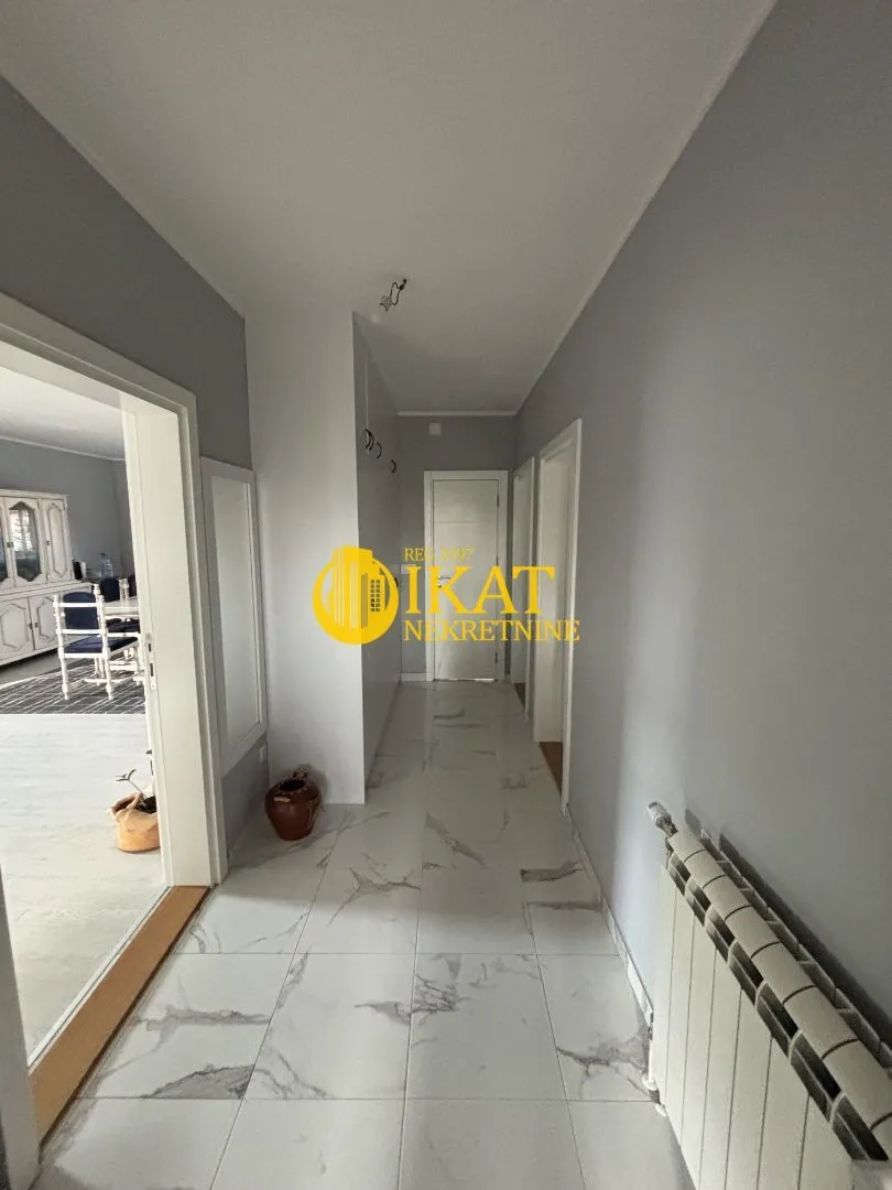 Prodaja, kuća, 354m², Nova Pazova, Stara Pazova