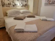 Rent, one bedroom apartment, 50m², Petrovac, Budva - image 19