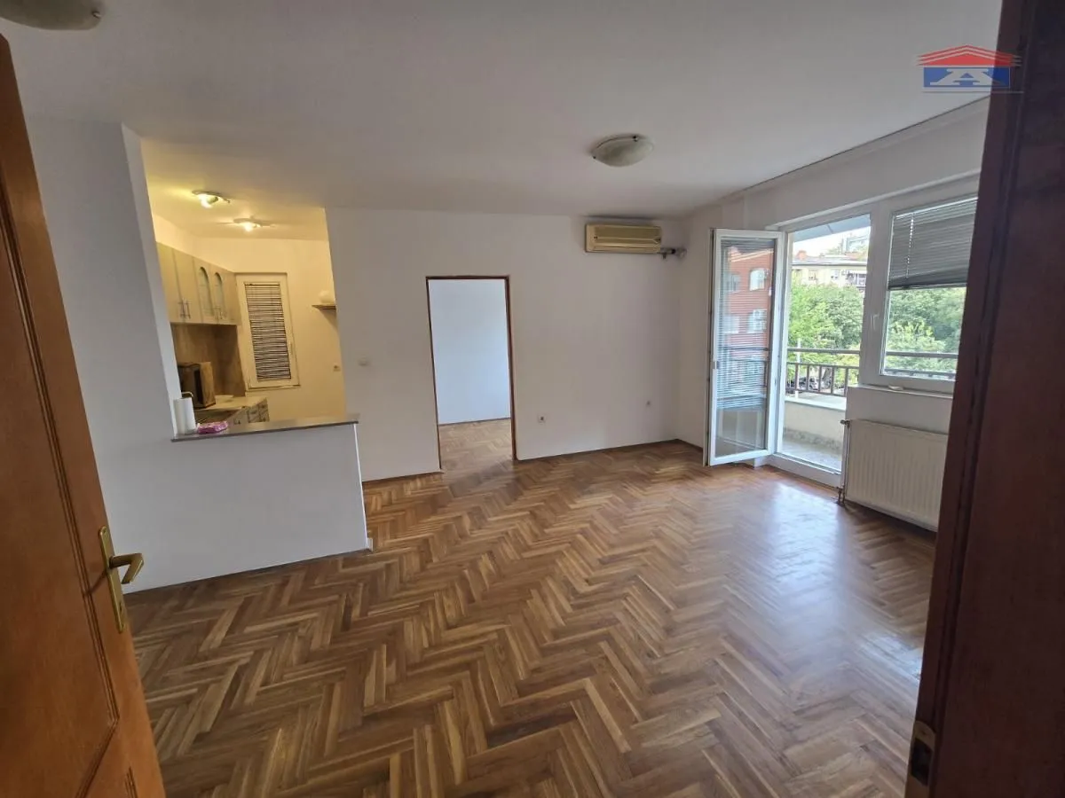 Rent, office space, 65m², Grbavica, Novi Sad Sve Podlokacije