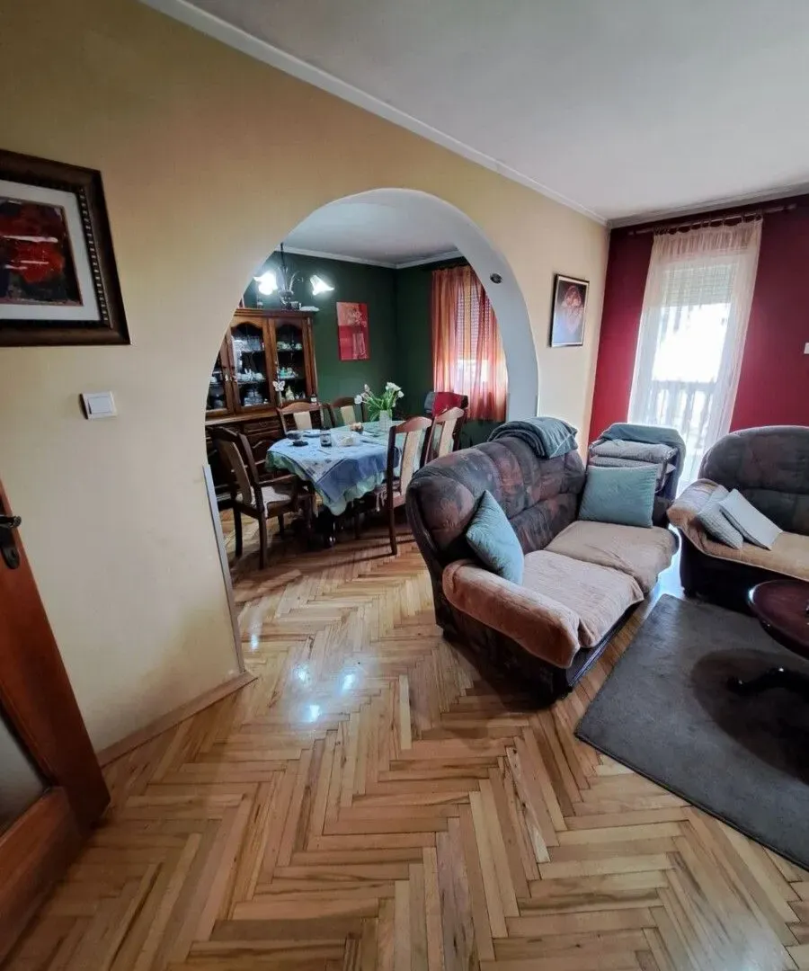 Prodaja, kuća, 220m², Donja Gorica, Podgorica