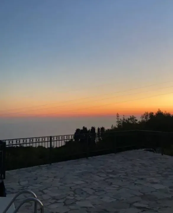 Prodaja, kuća, 466m², Petrovac, Budva