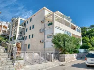 Sale, two bedroom apartment, 117m², Sveti Stefan, Budva - image 4