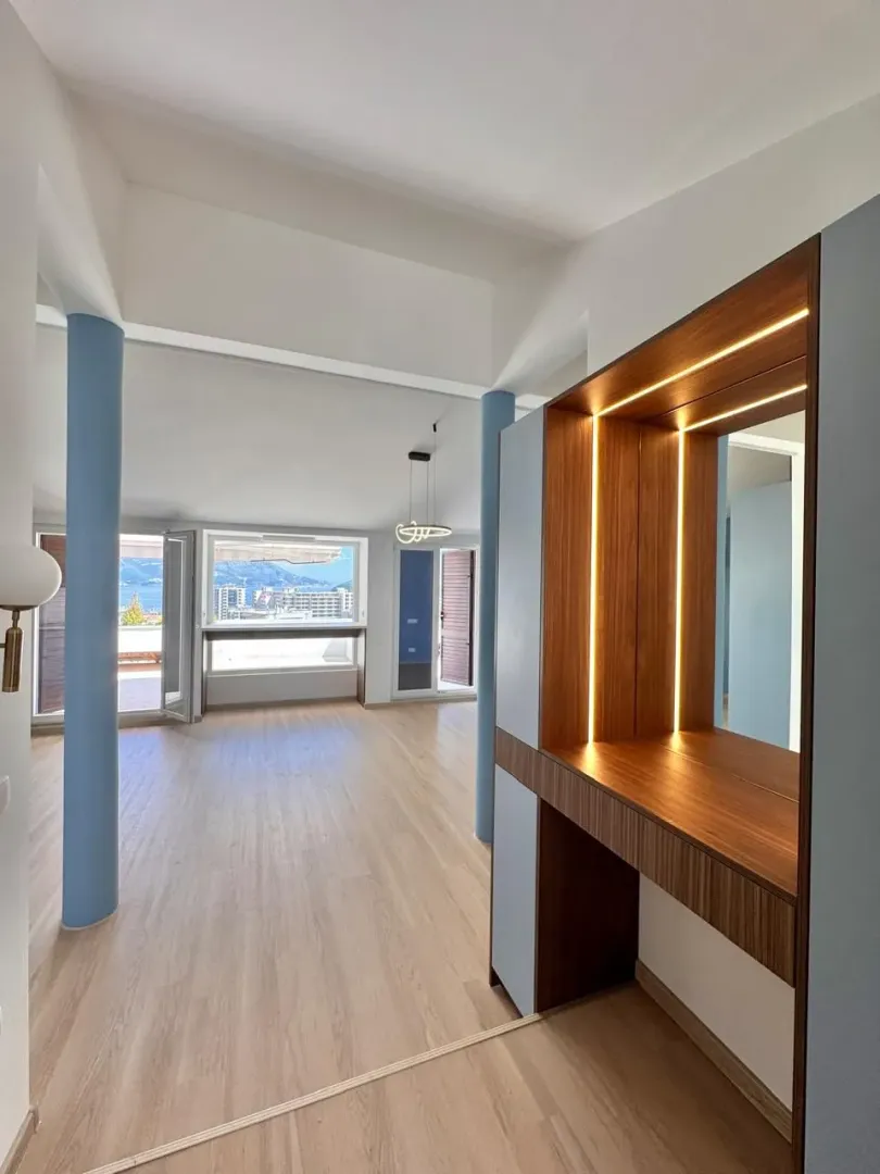 Prodaja, trosoban stan, 130m², Babin Do, Budva