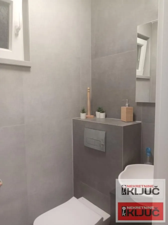 Sale, two bedroom apartment, 76m², Socijalno, Novi Sad Sve Podlokacije
