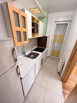 Izdavanje, stan, 142m², Salajka, Novi Sad Sve Podlokacije - image 14