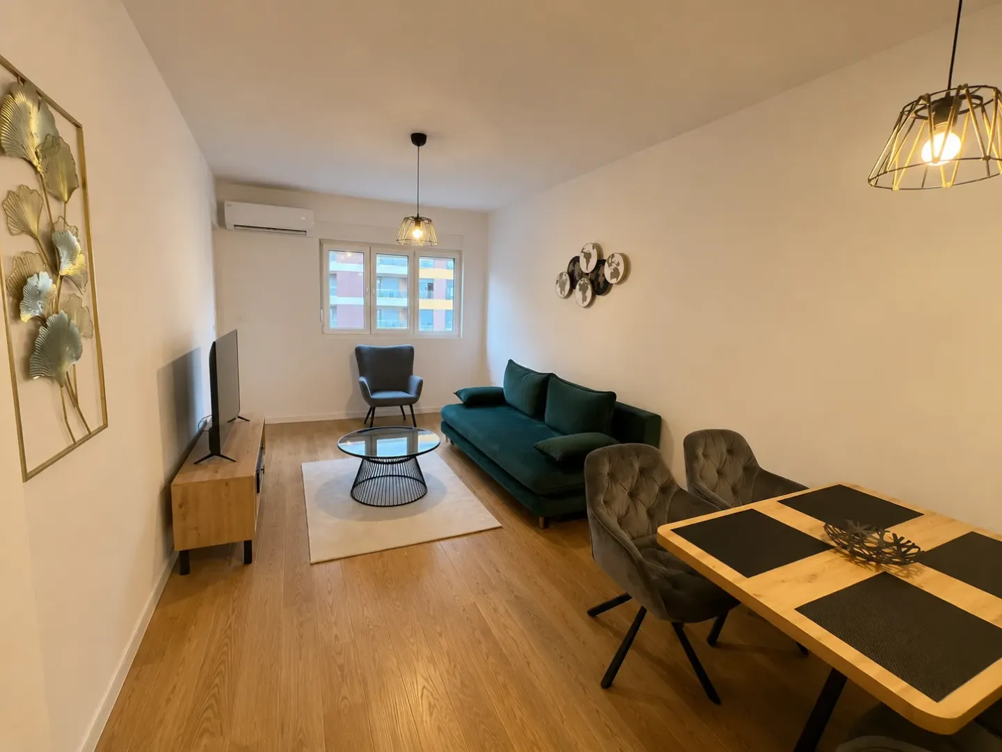 Prodaja, jednosoban stan, 46m², Central Point, Podgorica