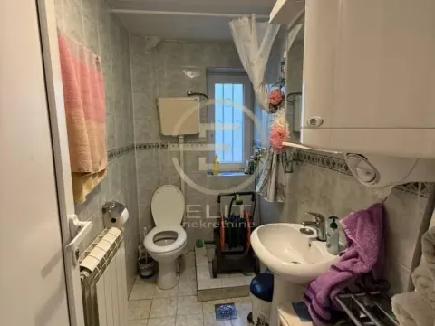 Prodaja, kuća, 473m², Veternička rampa, Novi Sad Sve Podlokacije - image 43