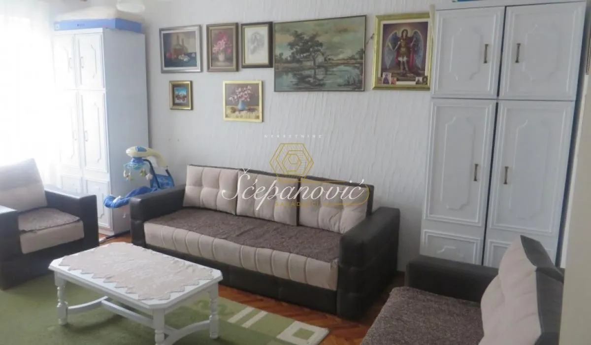 Prodaja, trosoban stan, 67m², Stari grad, Novi Sad
