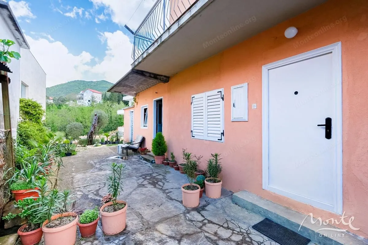 Prodaja, kuća, 119m², Tivat, Crna Gora
