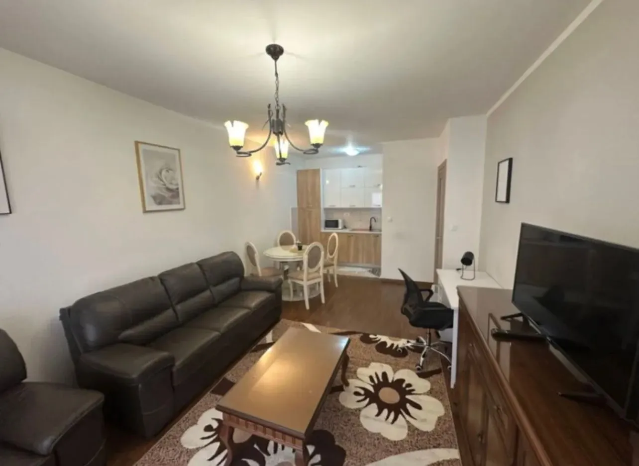 Izdavanje, jednosoban stan, 49m², Master Kvart, Podgorica