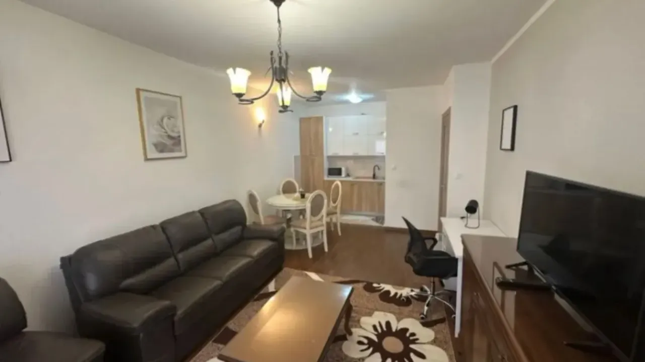 Izdavanje, jednosoban stan, 49m², Master Kvart, Podgorica