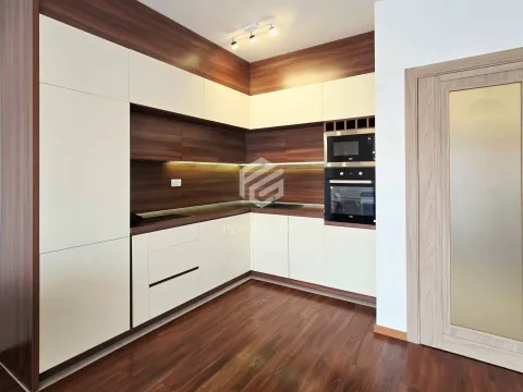 Rent, two bedroom apartment, 85m², Master Kvart, Podgorica - image 5