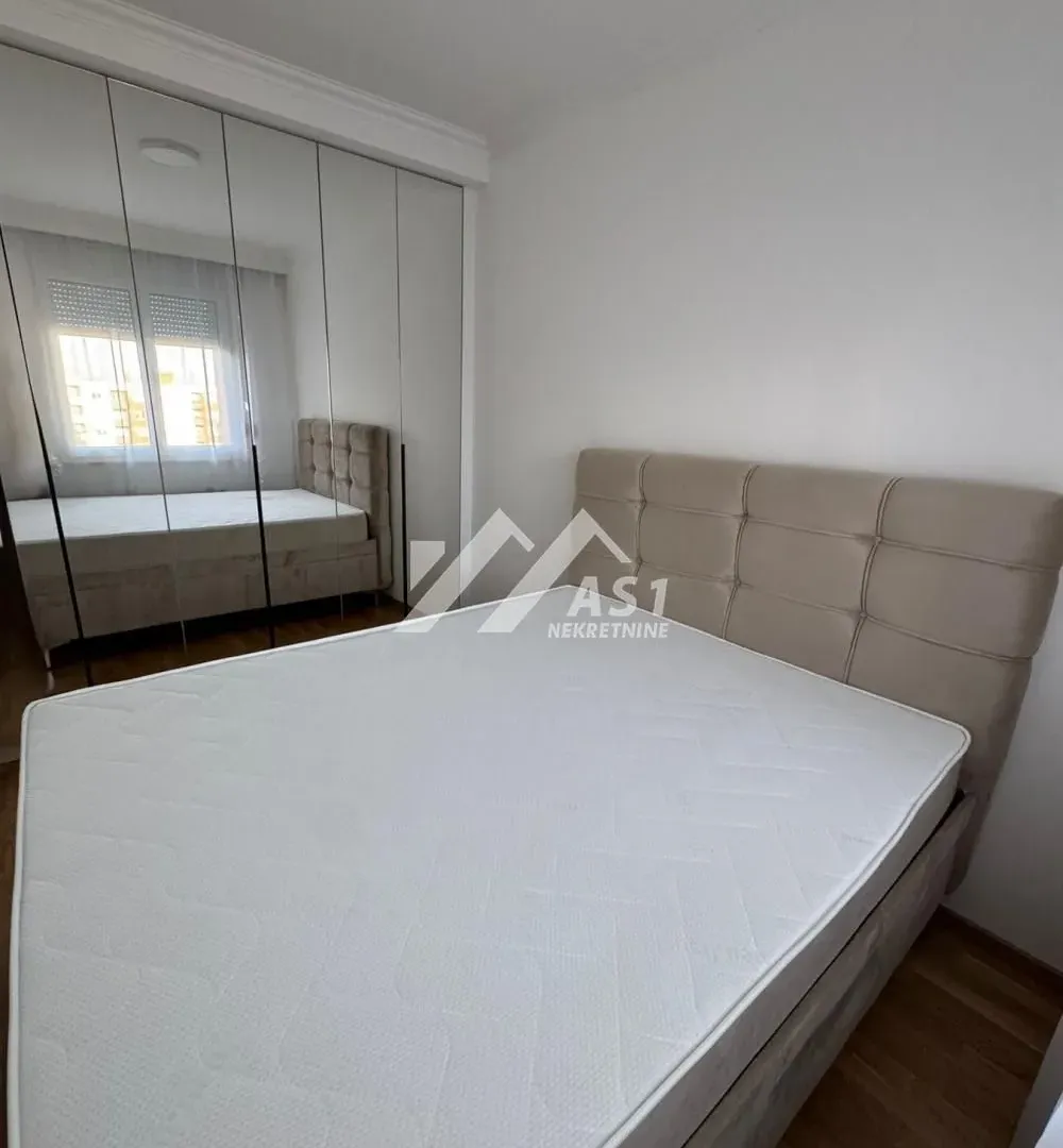 Rent, two bedroom apartment, 42m², Avijatičarsko naselje, Novi Sad Sve Podlokacije