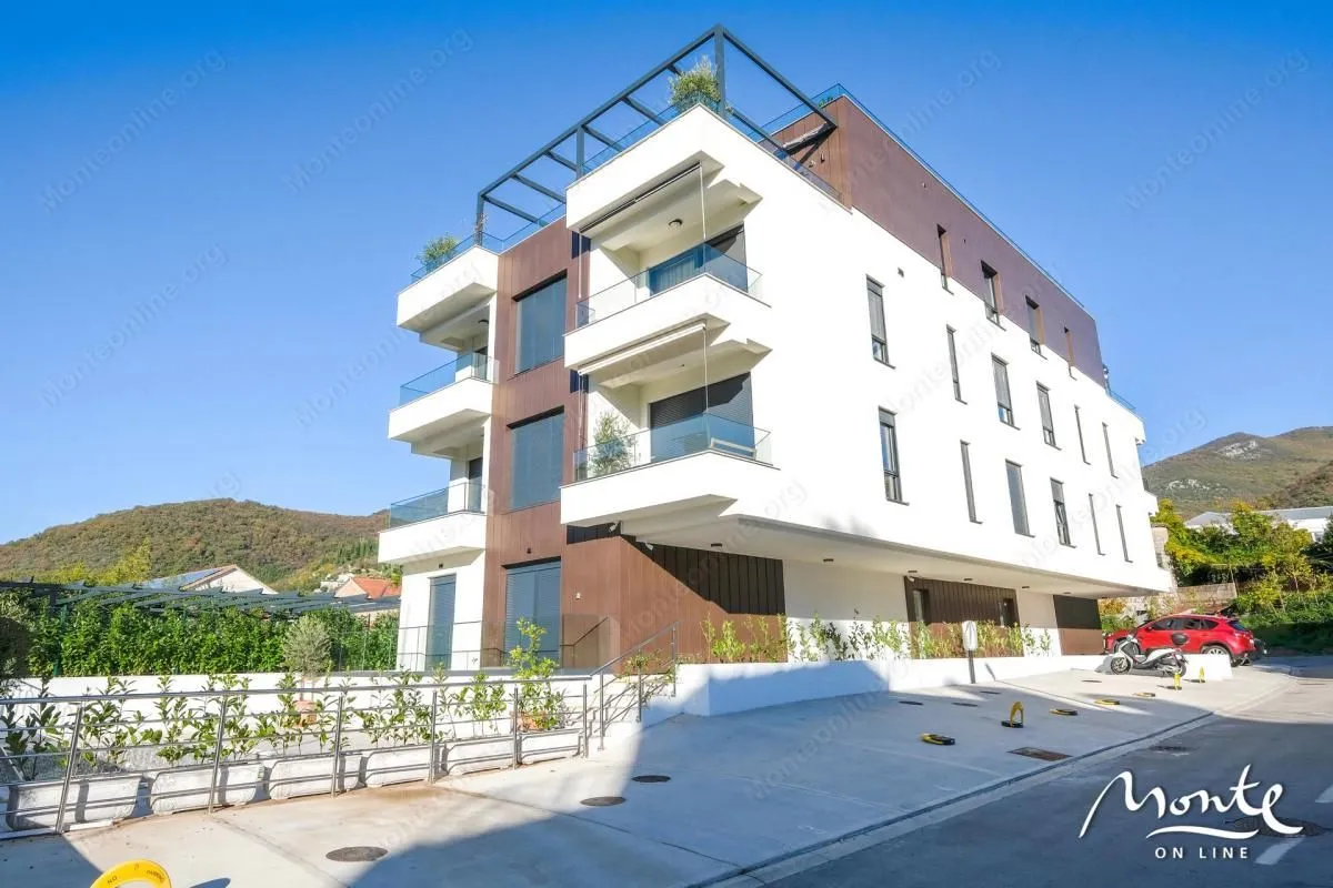 Sale, two bedroom apartment, 137m², Donja Lastva, Tivat